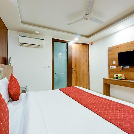 Glory Inn Near Delhi International Airport Yeni Delhi Dış mekan fotoğraf