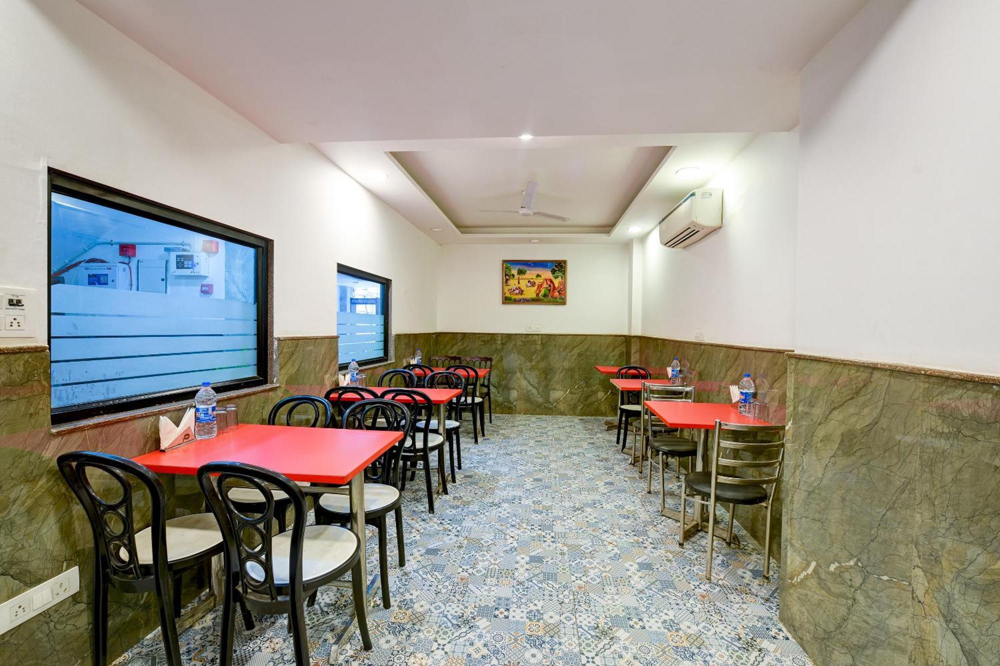 Glory Inn Near Delhi International Airport Yeni Delhi Dış mekan fotoğraf