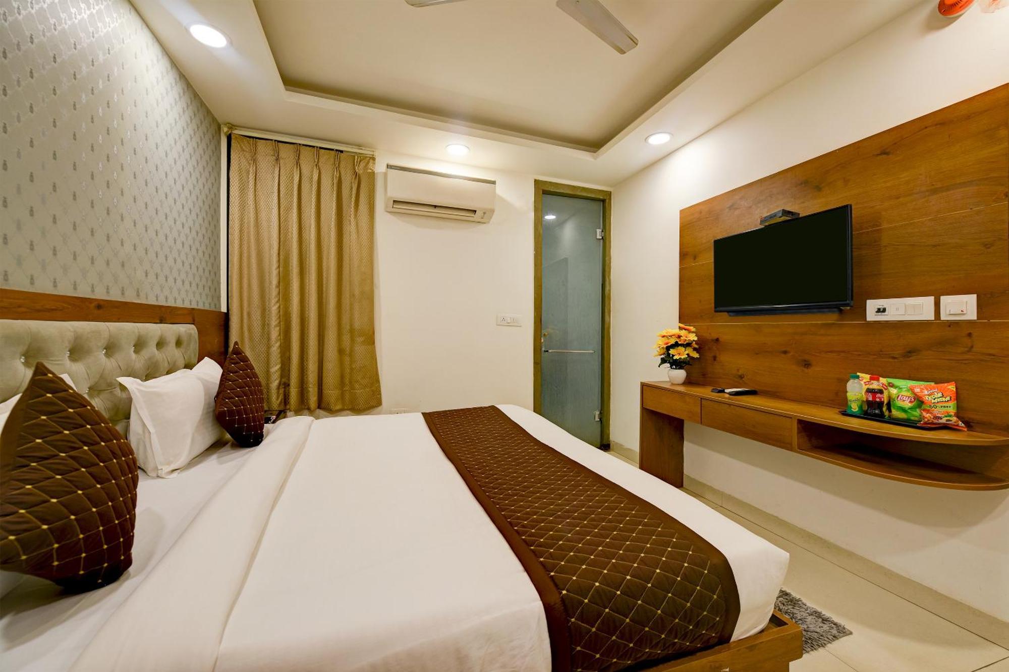 Glory Inn Near Delhi International Airport Yeni Delhi Dış mekan fotoğraf